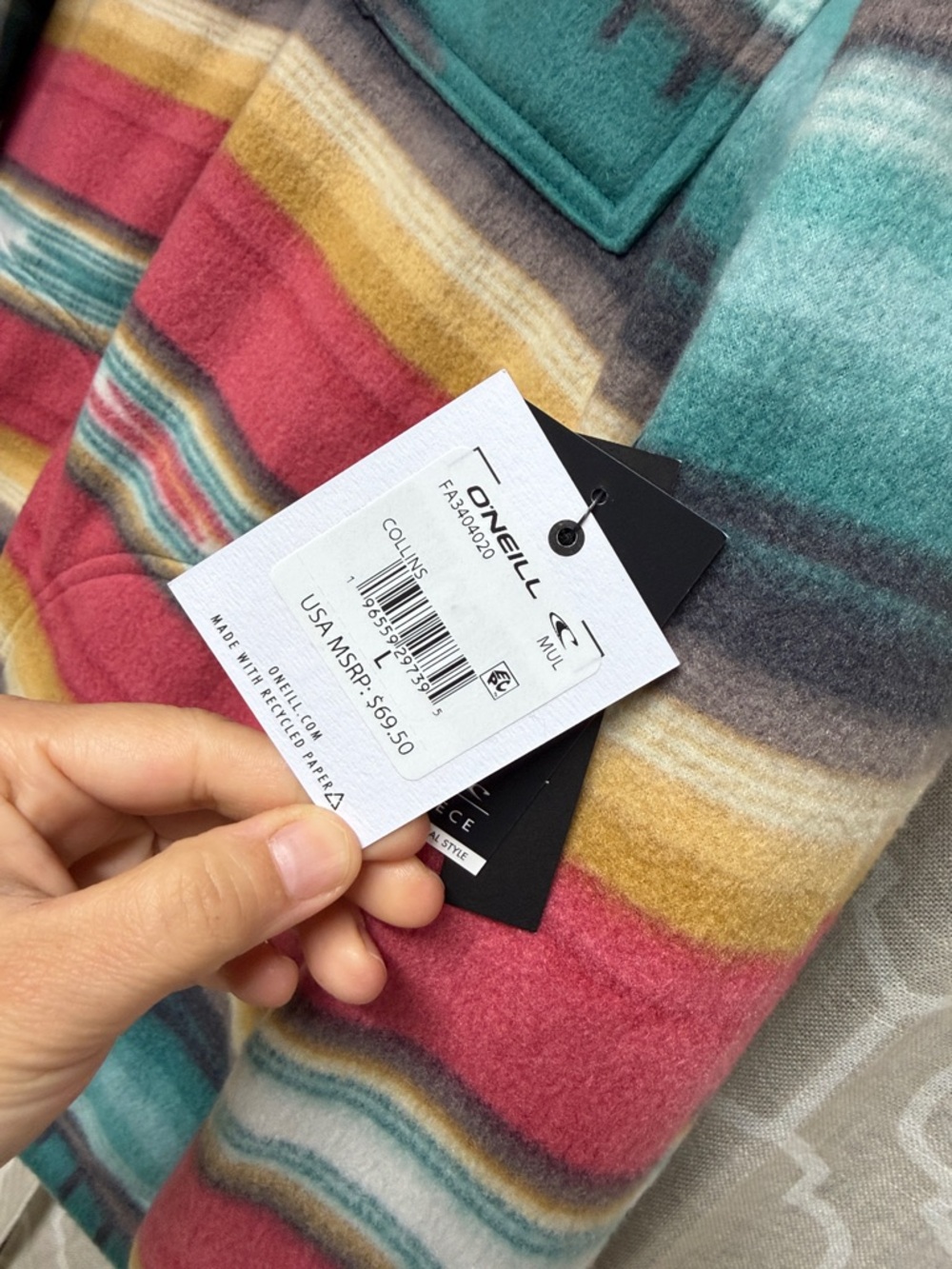 O'Neill Aztec print Striped flannel Jacket in Teal, Coral & Mustard Large NWT - Picture 3 of 8